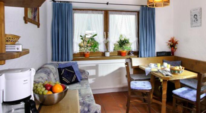 Landsitz Im Reitle Apartment Langenfeld Ruang foto